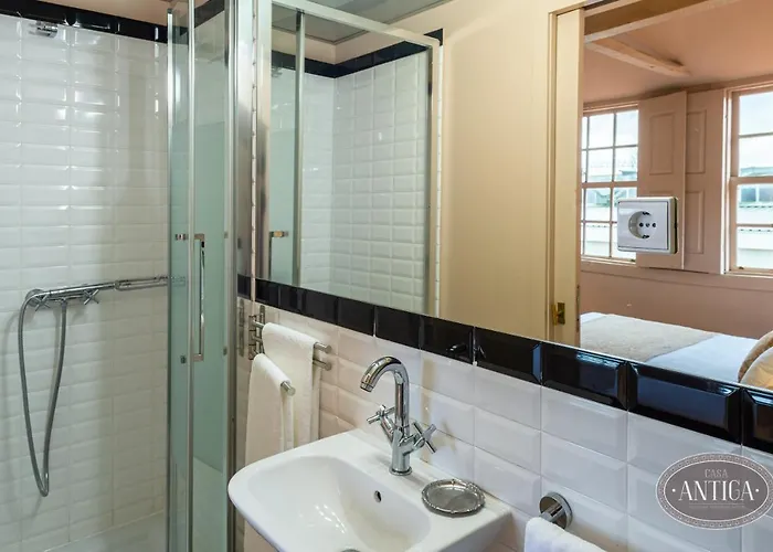 Guest house Casa Antiga 4*