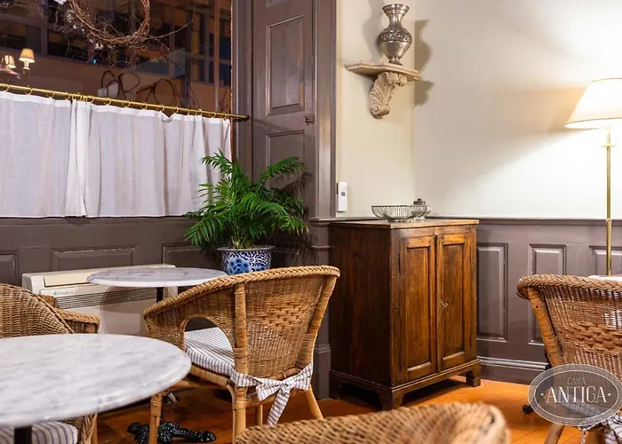 Guest house Casa Antiga 4*