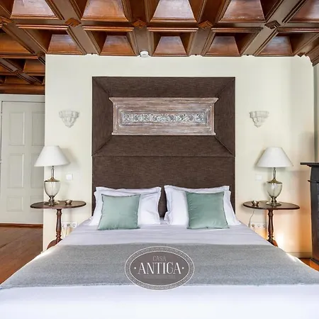 Guest house Casa Antiga 2*