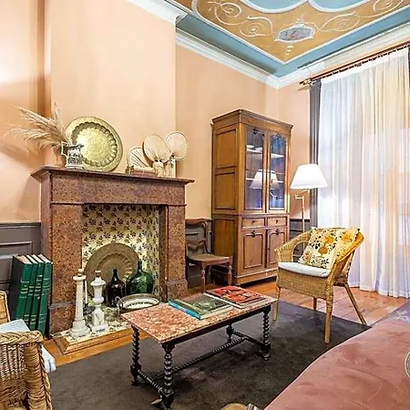 Guest house Casa Antiga 4*